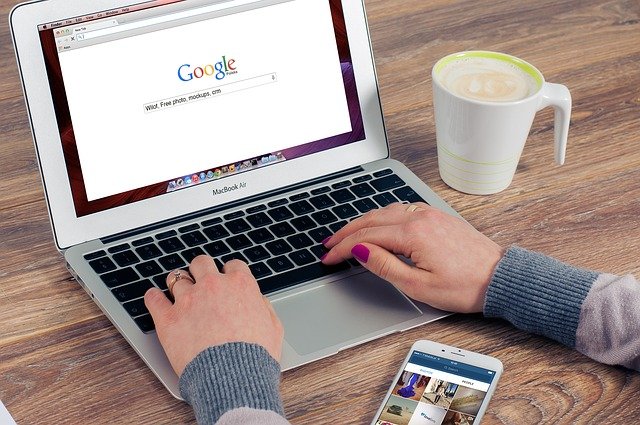 Google na laptopu