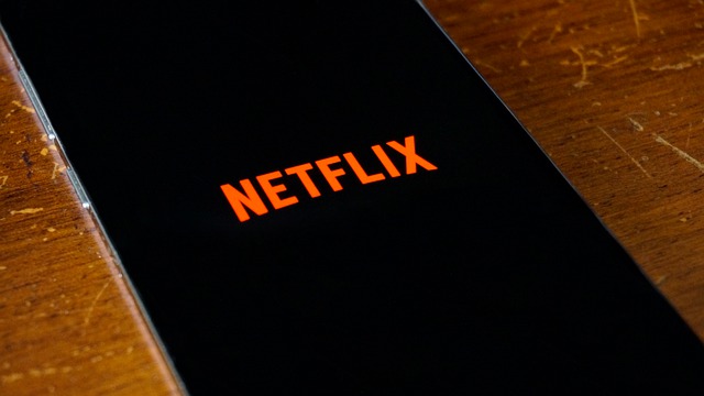 Netflix umožní sledovat filmy i bez připojení k internetu